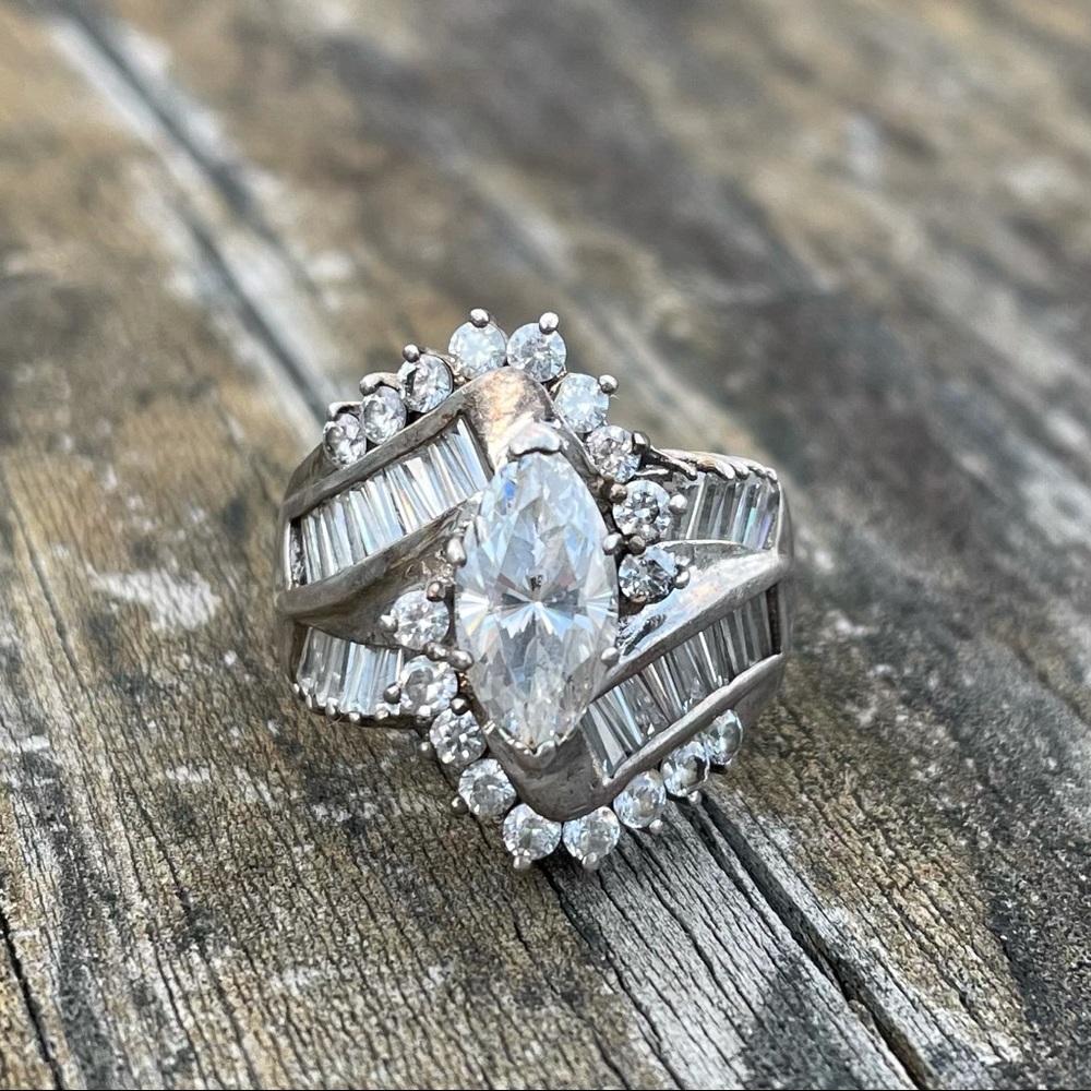 Michael Valitutti Gems En Vogue Sterling Silver CZ Statement Cubic Ring Size 8